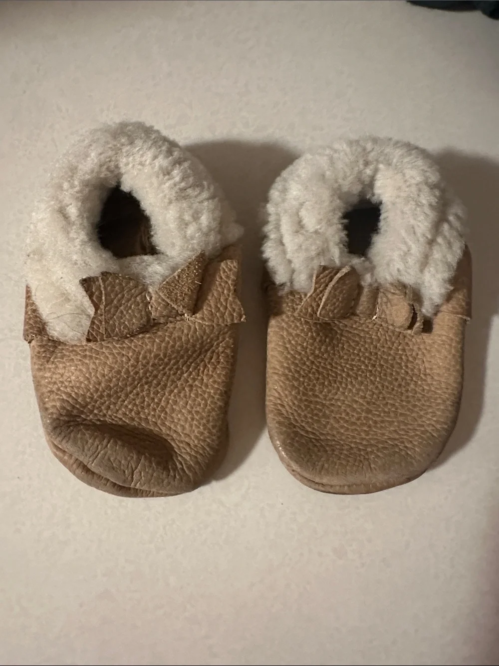 Freshly Picked weathered brown sherling bow baby shoe